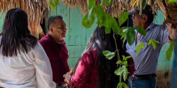 Rivelino Valdivia: experiencia, trabajo de territorio y formación social lo mantienen vigente en Bacalar
