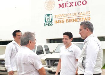 Renán Sánchez Tajonar respalda acciones para fortalecer la atención médica en Cozumel