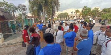 Bloquean acceso a Costa Maya por conflicto de utilidades en Mahahual