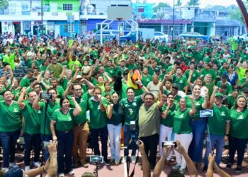 Ana Arana se suma al Partido Verde; Renán Sánchez destaca crecimiento del PVEM en Cozumel