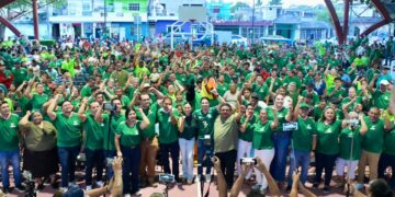 Ana Arana se suma al Partido Verde; Renán Sánchez destaca crecimiento del PVEM en Cozumel