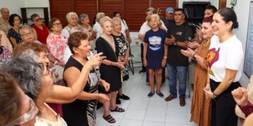 Estefanía Mercado supervisa instalaciones del Club del Adulto Mayor en Playa del Carmen