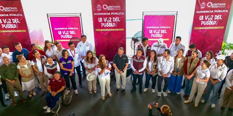Mara Lezama atiende 745 solicitudes durante audiencia pública en Tulum