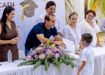 Clausura DIF Tulum ciclo escolar 2025-2026 de los CADI; egresan 27 niñas y niños