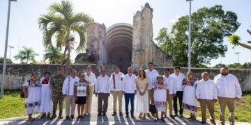 Conmemoran en Tihosuco el Día Estatal de la Lucha Social Maya