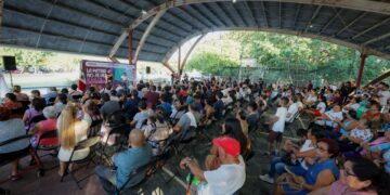 Gino Segura refrenda la unidad de Morena en Quintana Roo con recorrido y Asamblea Informativa en Cancún