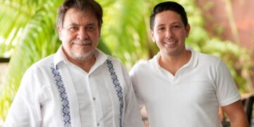 Renán Sánchez y CONANP analizan estrategias para proteger áreas naturales de Cozumel