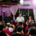 Renán Sánchez lleva diálogo directo a vecinos de la colonia 10 de Abril en Cozumel