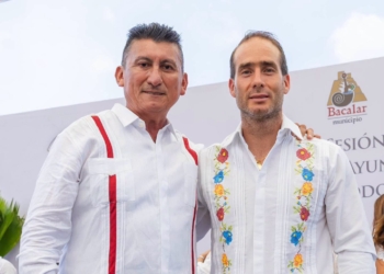 Uno quiere seguir y el otro dice que se va: Diego Castañón y Chepe Contreras, dos alcaldes bajo cuestionamientos